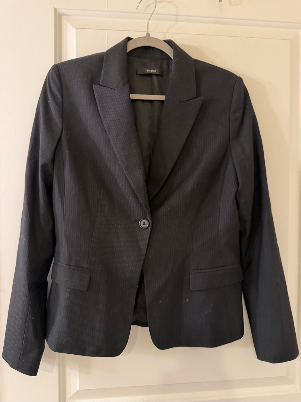 Tahari Women’s Black Pinstripes Blazer